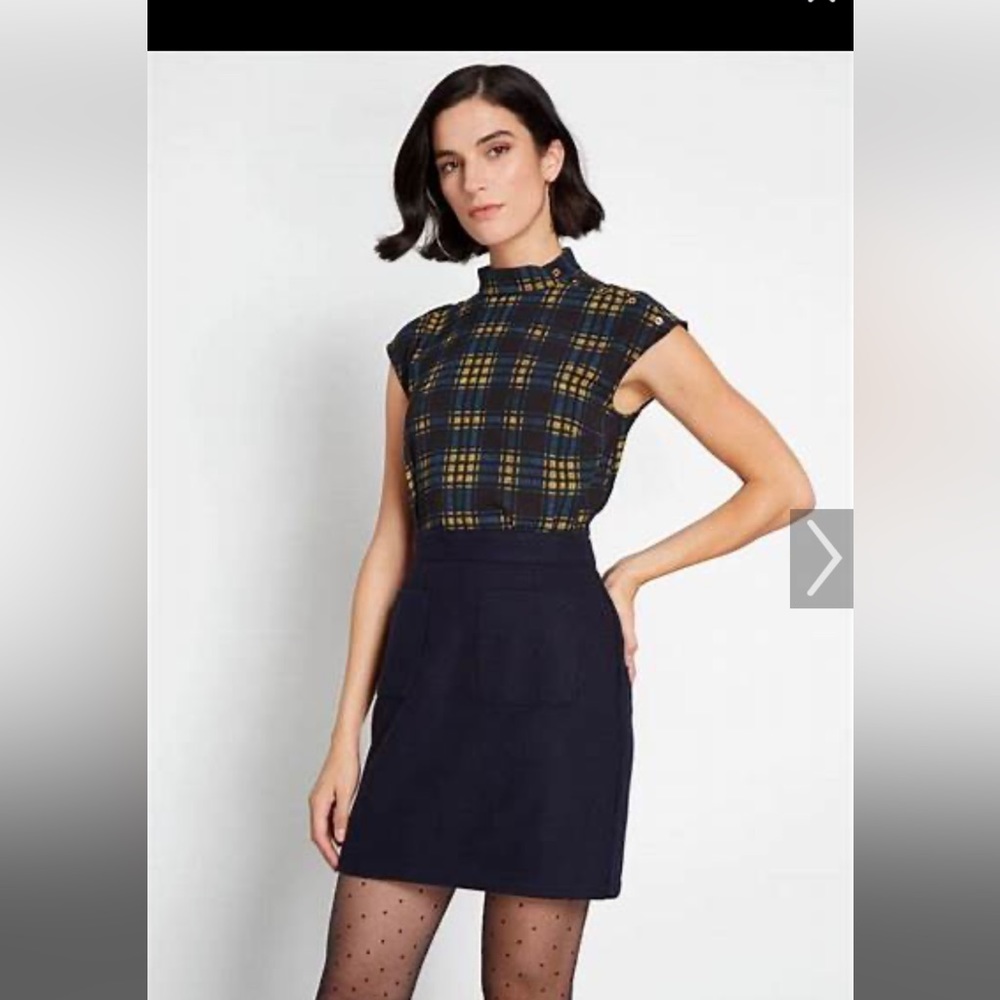 ModCloth My Own Way Sleeveless Blouse Size M